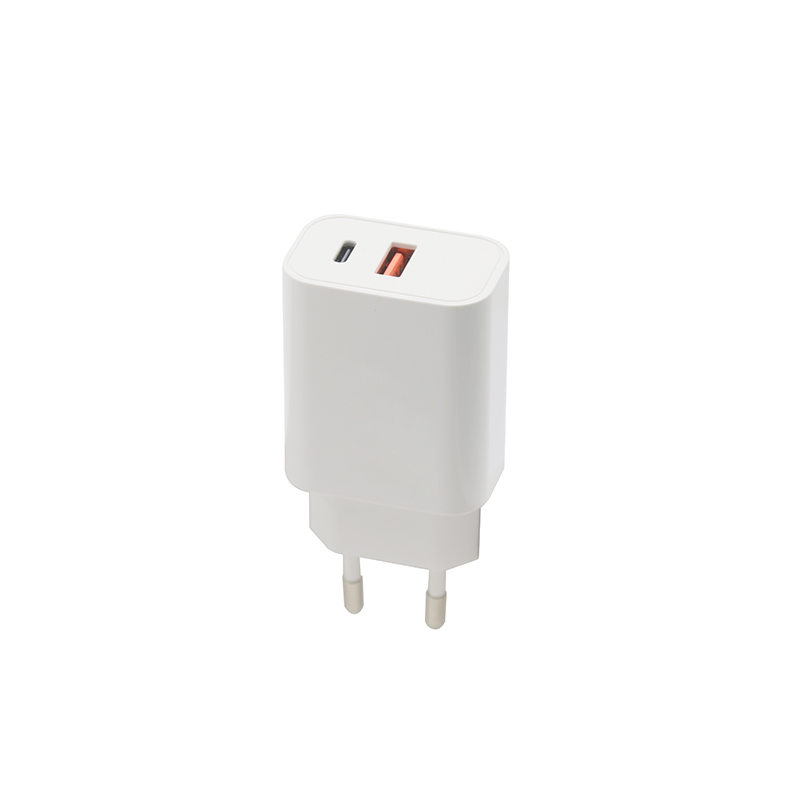 Travel charger PD20W(usb+C)
