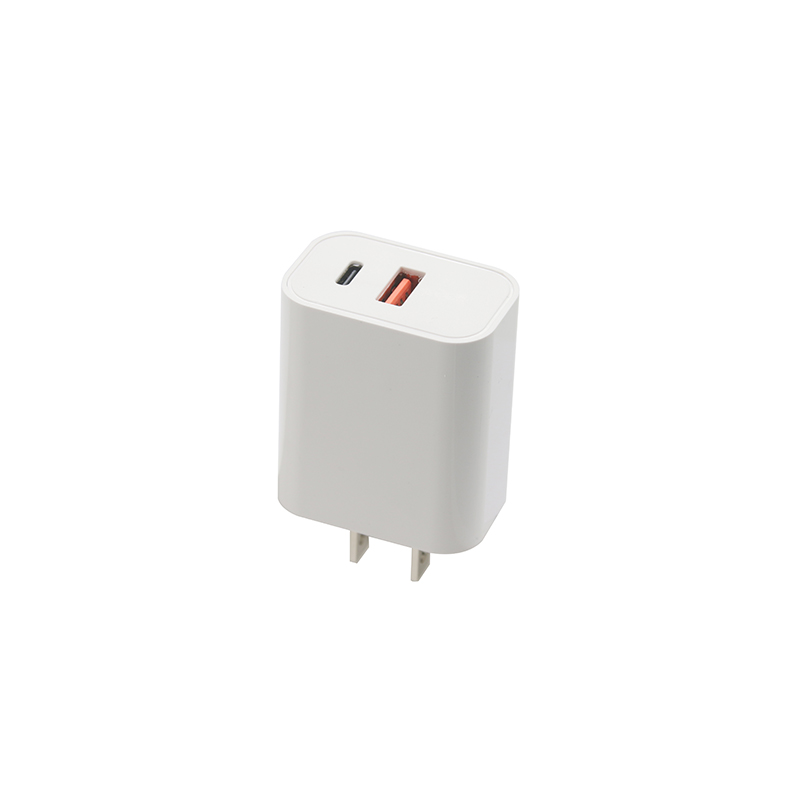 Travel charger PD20W(usb+C)